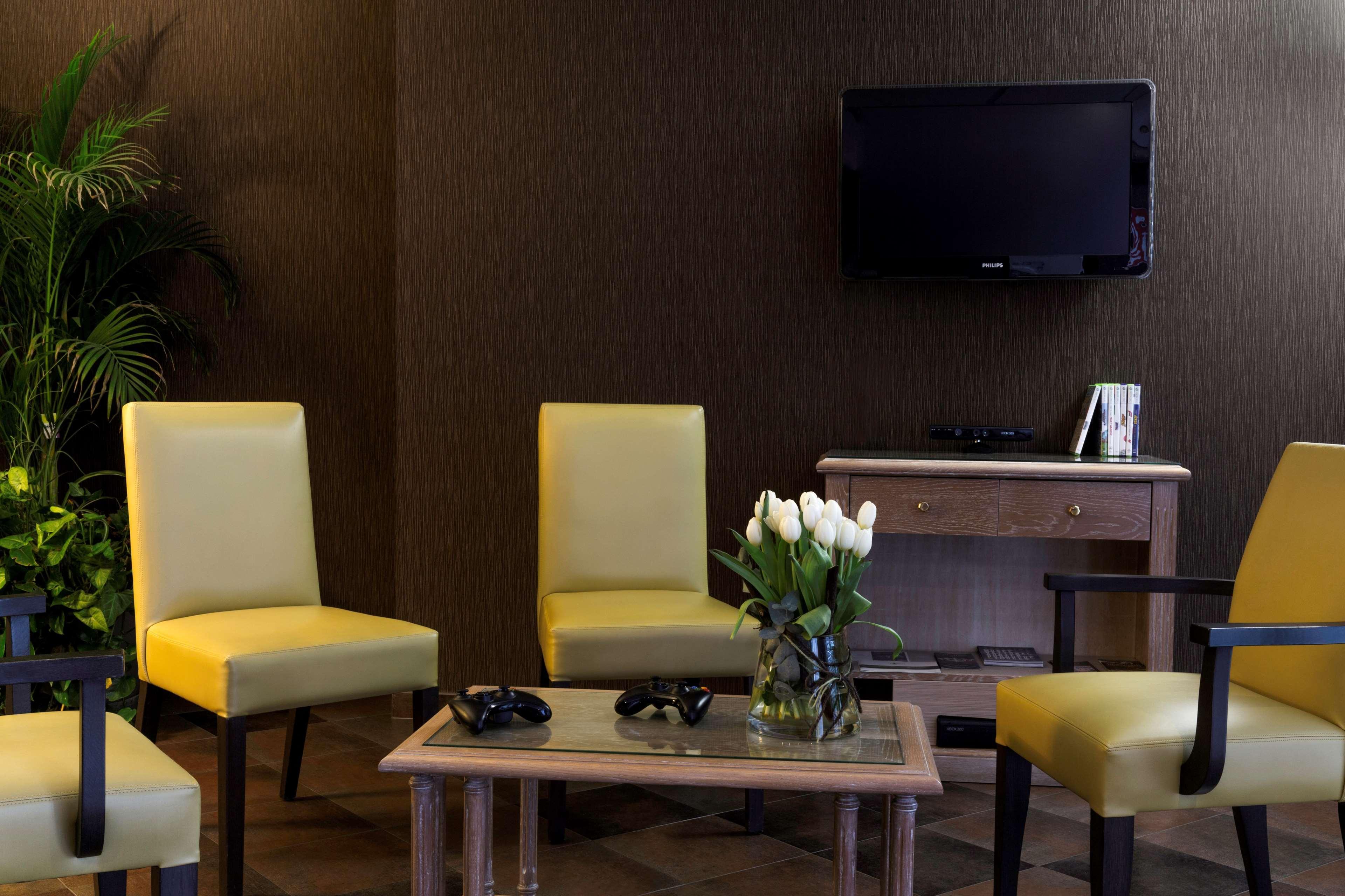 เบสต์ เวสเทิร์น พลัส ริชลิเยอ Hotel ลิมอจส์ ภายนอก รูปภาพ