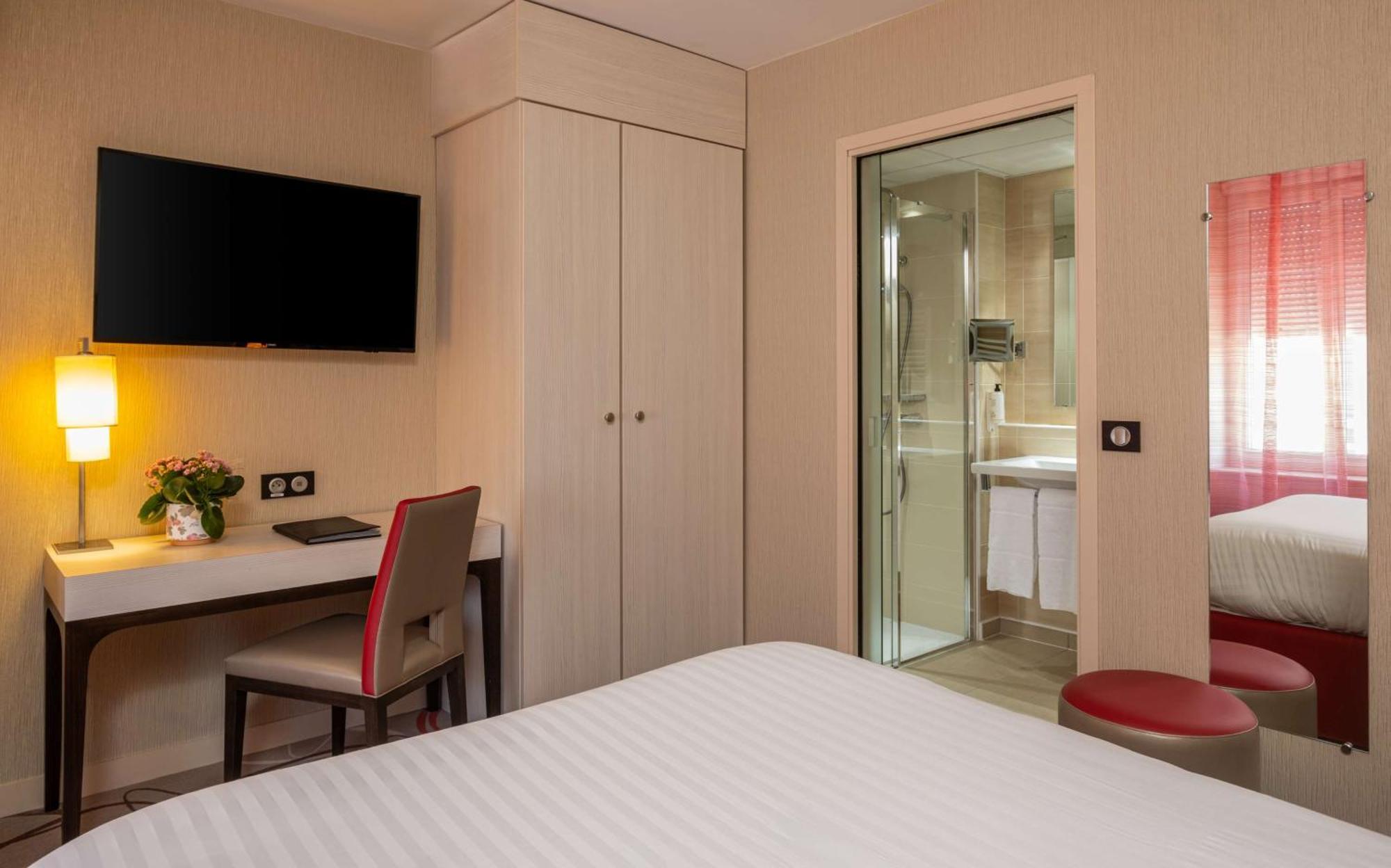 เบสต์ เวสเทิร์น พลัส ริชลิเยอ Hotel ลิมอจส์ ภายนอก รูปภาพ