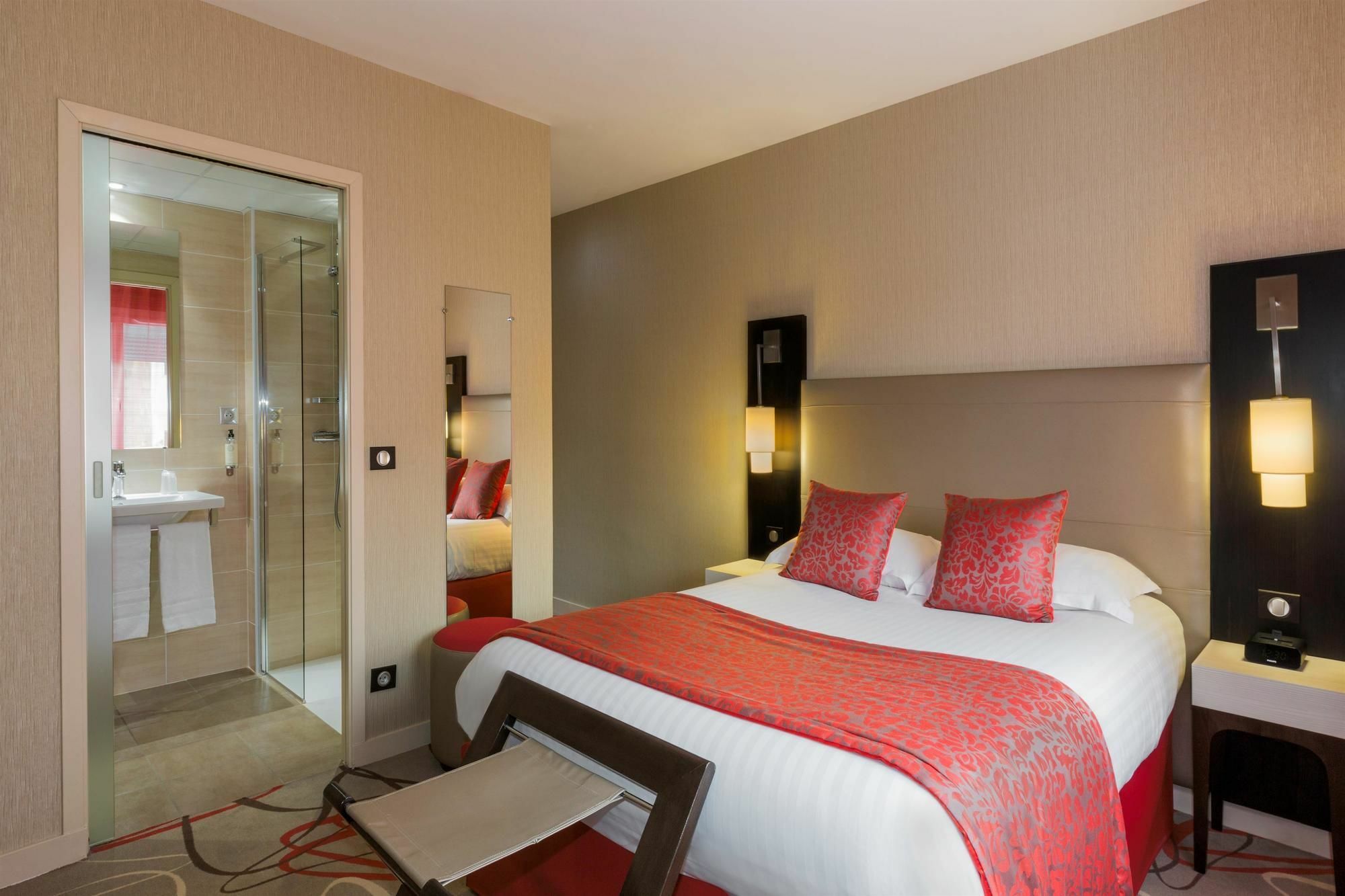 เบสต์ เวสเทิร์น พลัส ริชลิเยอ Hotel ลิมอจส์ ภายนอก รูปภาพ